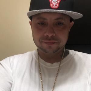 Meet your Posher, Elias